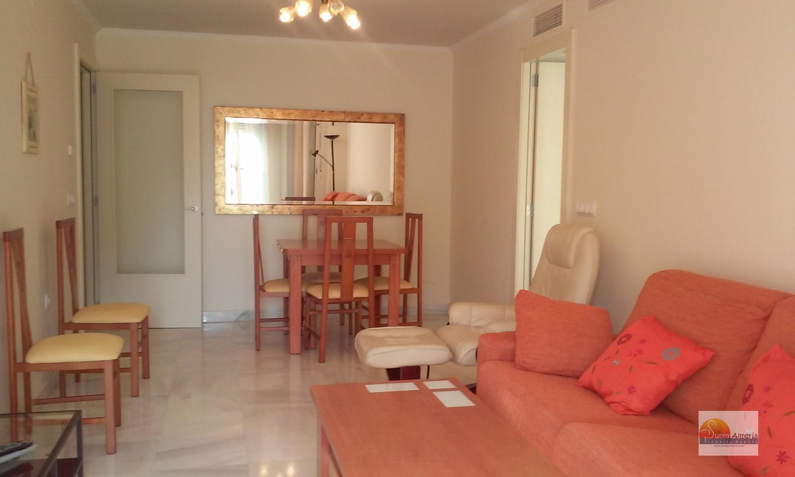 Appartamento de Lusso in affitto a Carretera Ciudad de Cadiz 1A (Roquetas de Mar), 950 €/mese