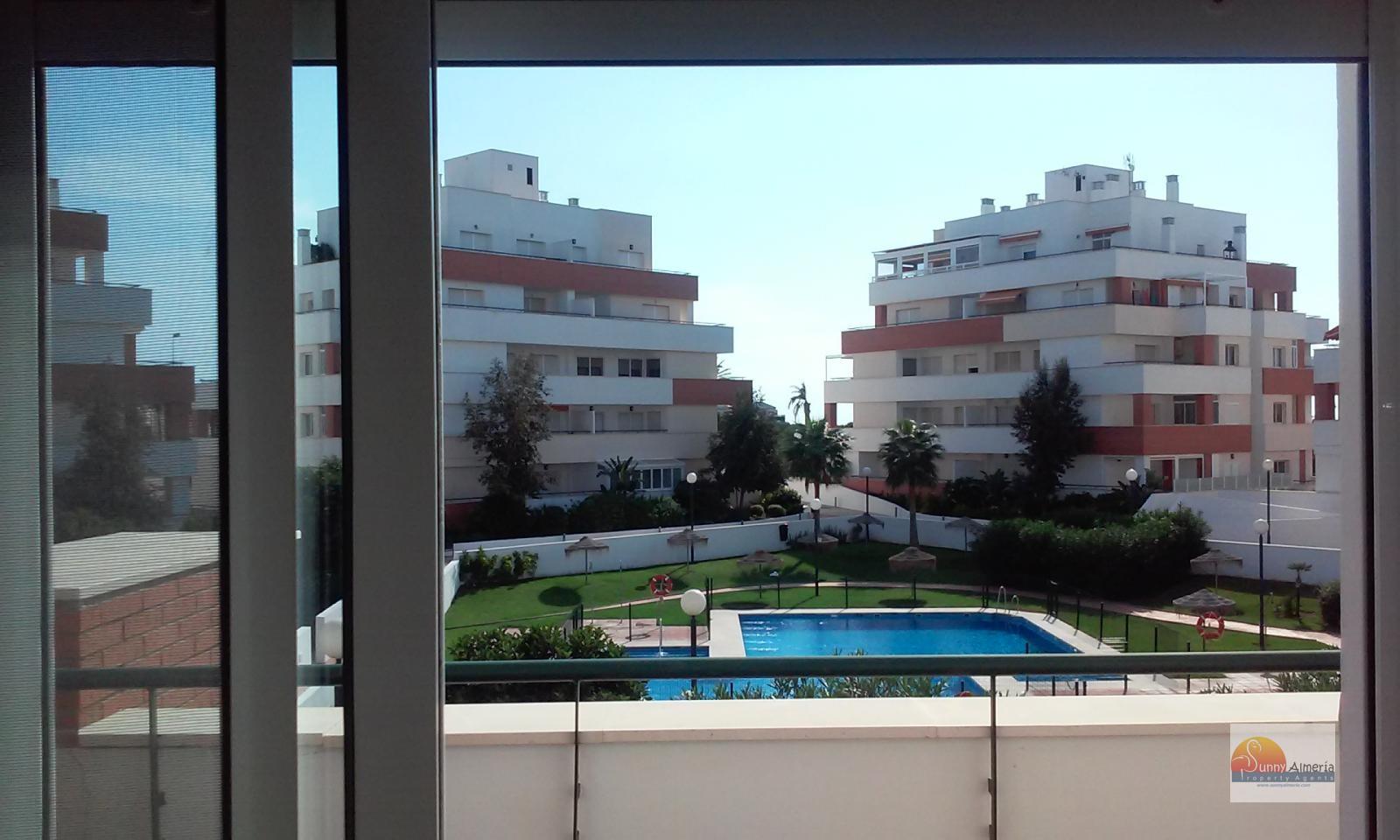 Luxury Apartment for rent in Carretera Ciudad de Cadiz 1A (Roquetas de Mar), 950 €/month