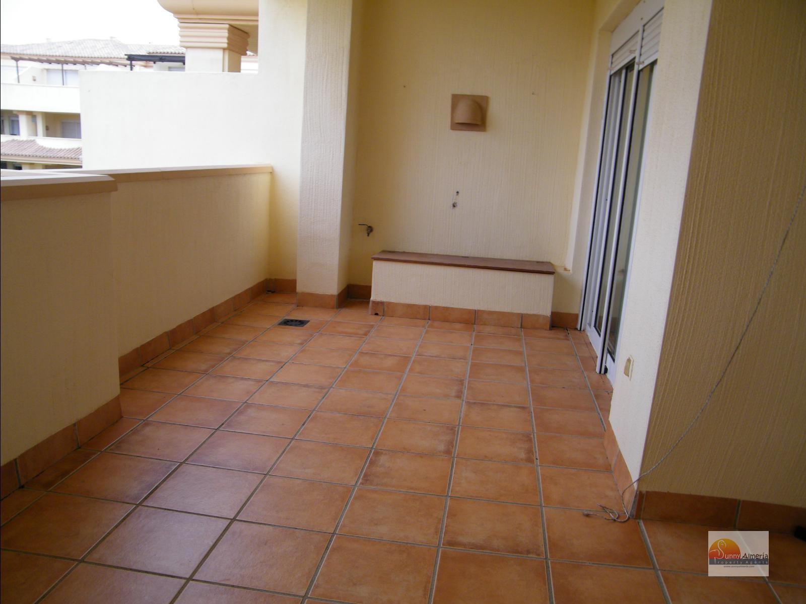 Appartamento de Lusso in affitto a Calle Fosforito 4 (Roquetas de Mar), 900 €/mese (Stagione)