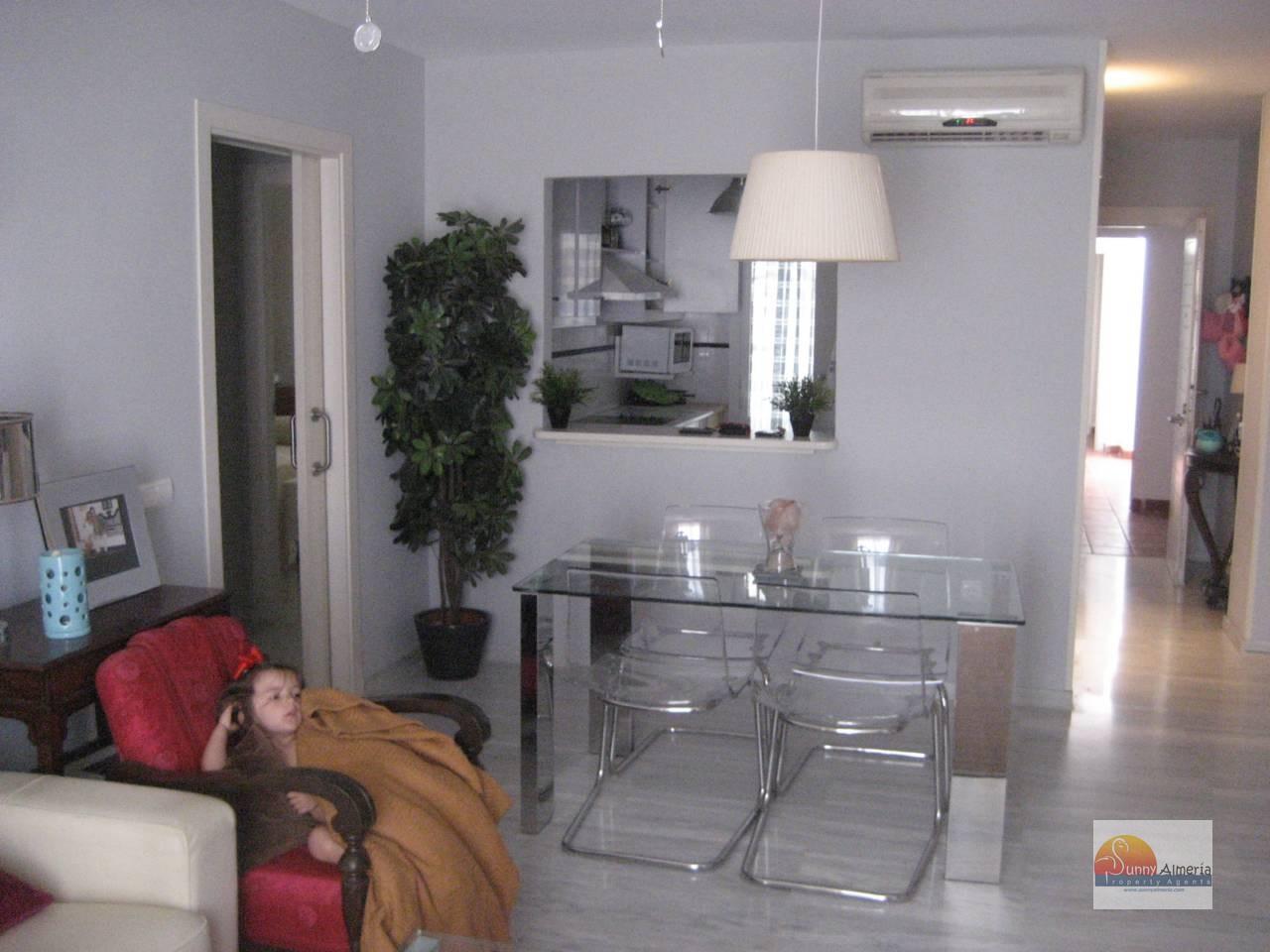 Petit Appartement en location à av rosita ferrer 4 (Roquetas de Mar), 600 €/mois