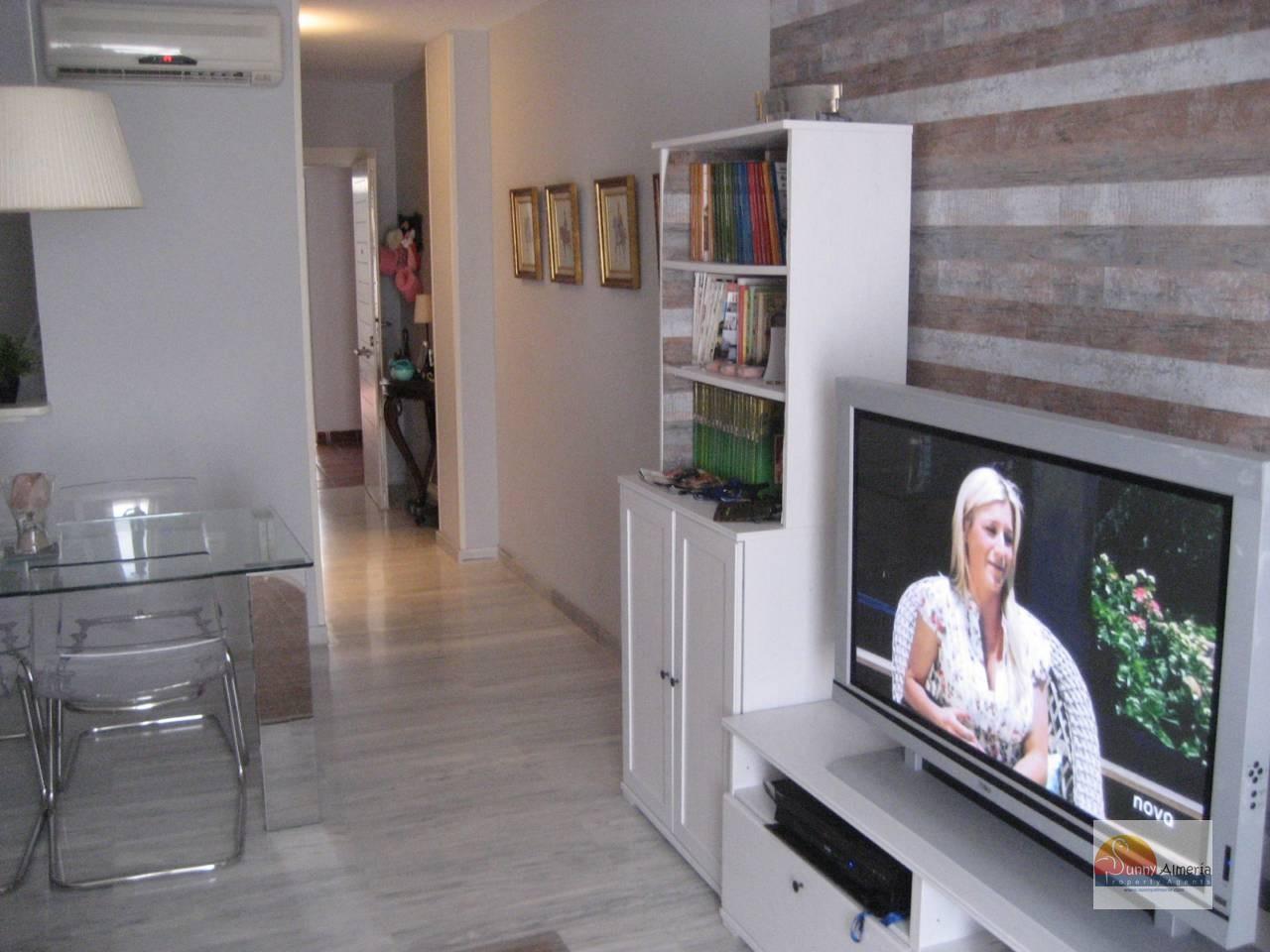 Petit Appartement en vente à av rosita ferrer 4 (Roquetas de Mar), 135.000 €