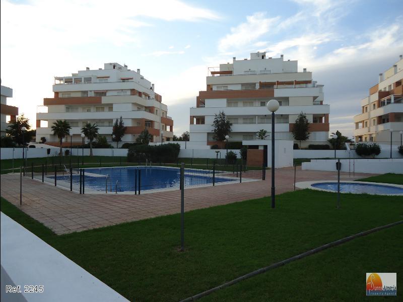 Apartamento en alquiler en Carretera Ciudad de Cadiz 1A (Roquetas de Mar), 800 €/mes