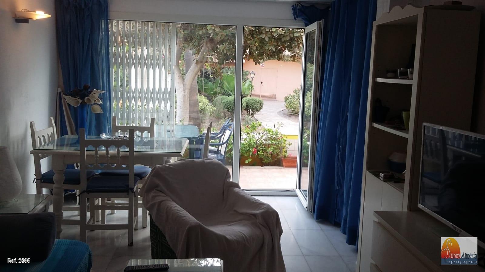 Apartamento en alquiler en Avenida Entremares 112 (Roquetas de Mar), 700 €/mes