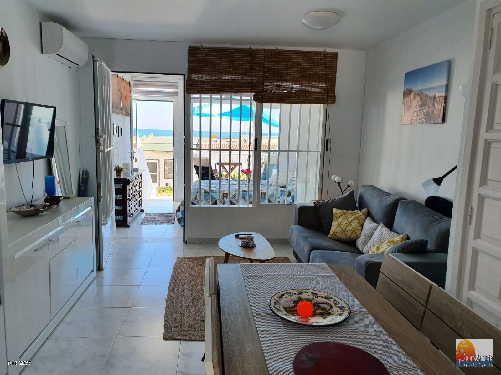 Apartamento en alquiler en Avenida las Gaviotas   19 (Roquetas de Mar), 575 €/mes