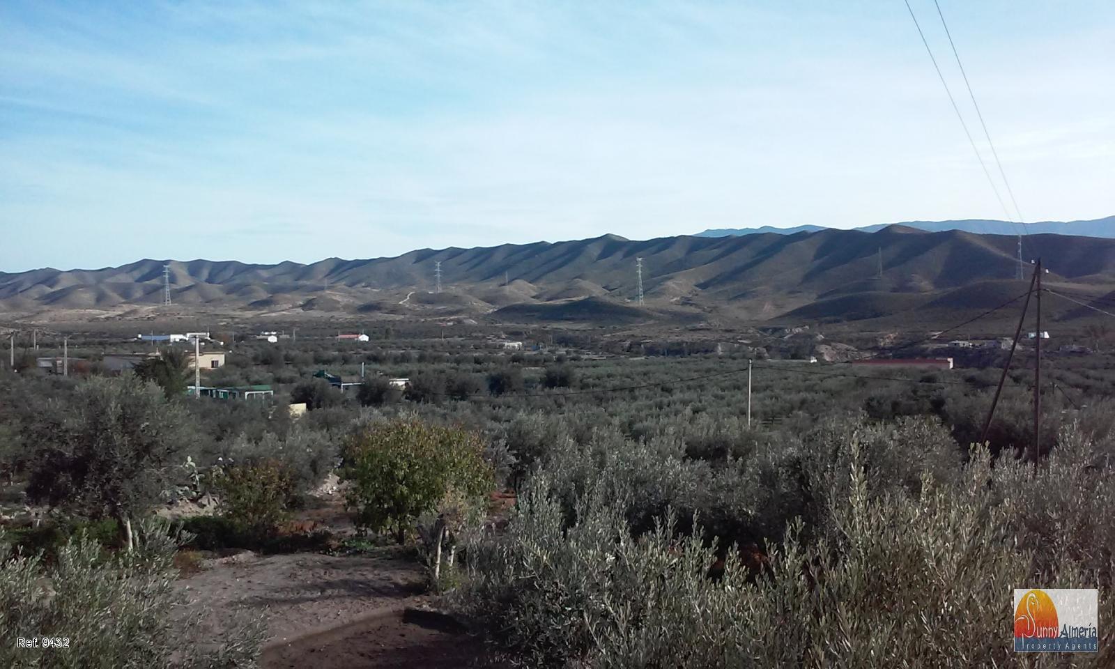 Country Properties for sale in Tabernas, 82.000 €