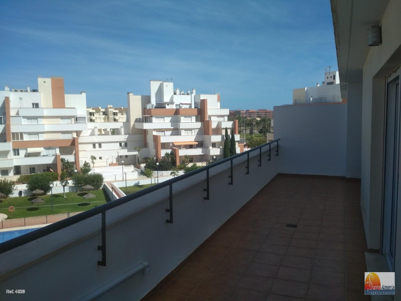 Luxury Apartment for rent in Carretera Ciudad de Cadiz 0 (Roquetas de Mar), 750 €/month