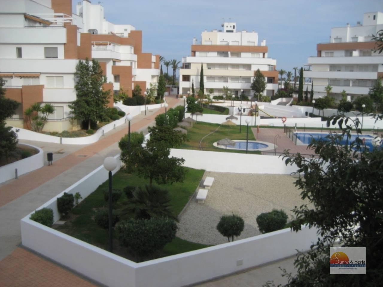Apartment for sale in Carretera Ciudad de Cadiz 1A (Roquetas de Mar), 180.000 €